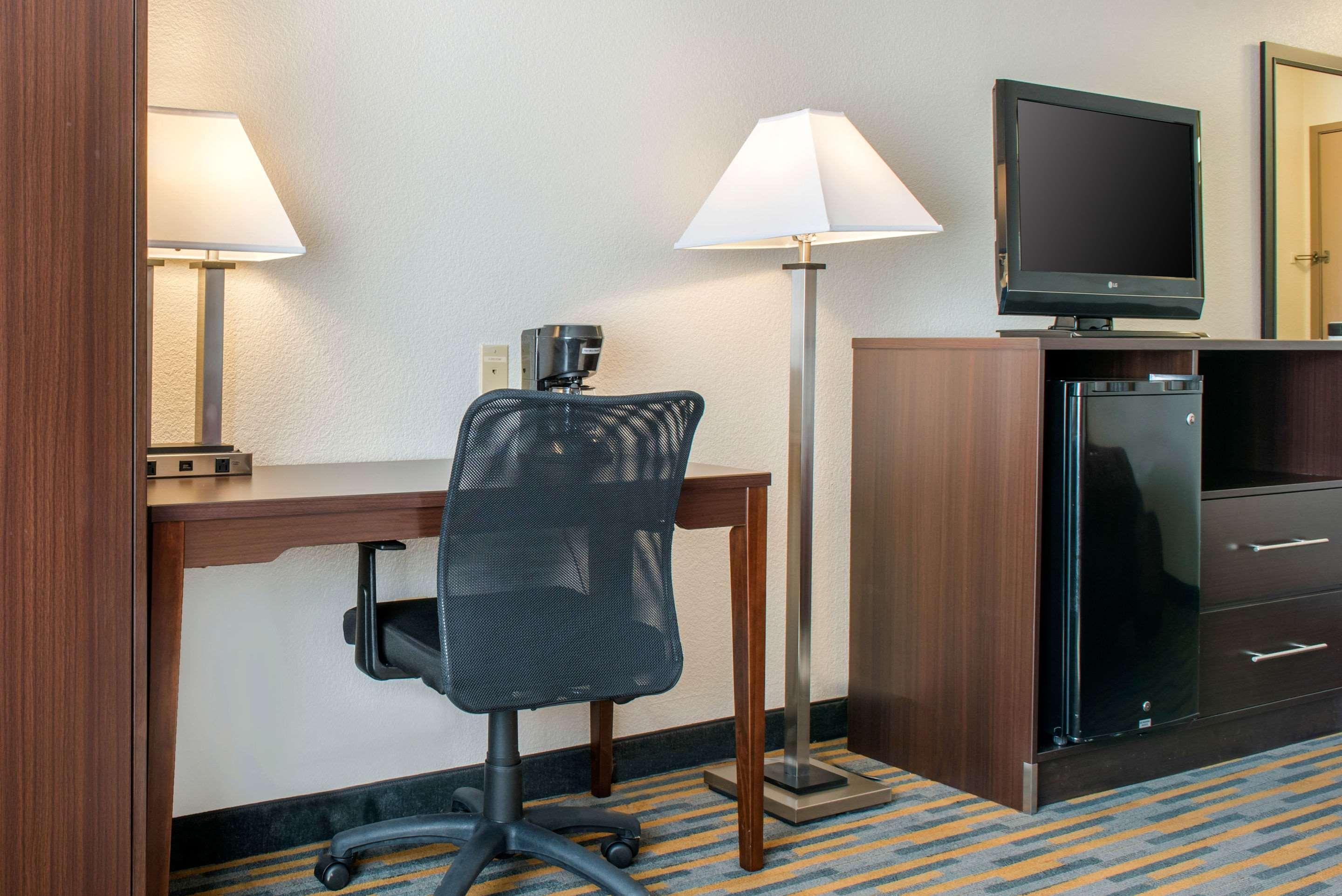 Quality Inn Noblesville-Indianapolis Exterior photo